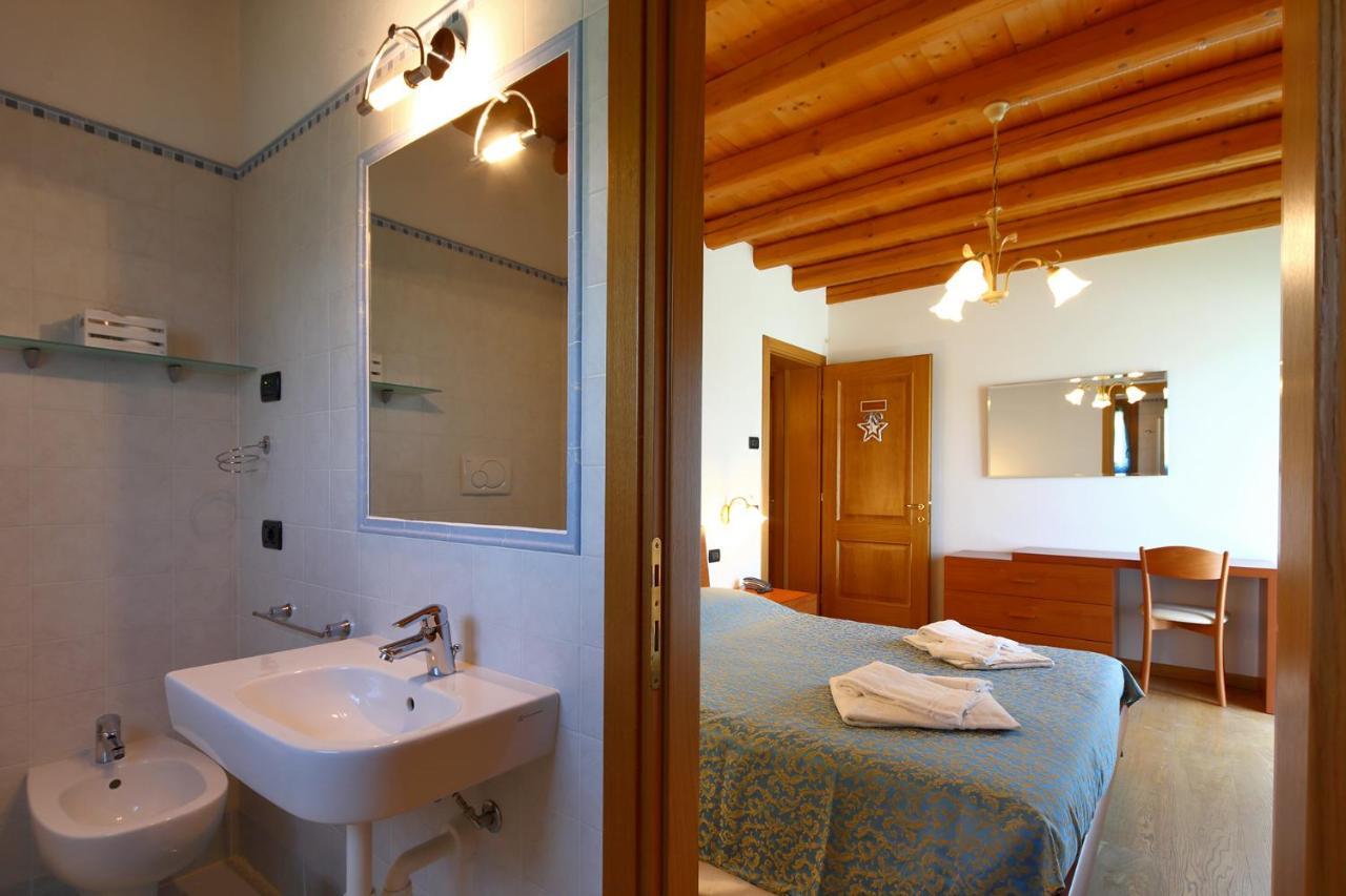 Agriturismo Moro Barel Vittorio Veneto Exterior photo